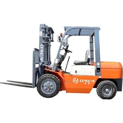High Performance Four Wheels Counterbalance Diesel Forklift Truck