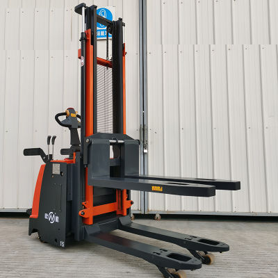 OEM 3000~5000mm Electric Jiangmen Telescopic Forklift Stacker Cdd-Dq